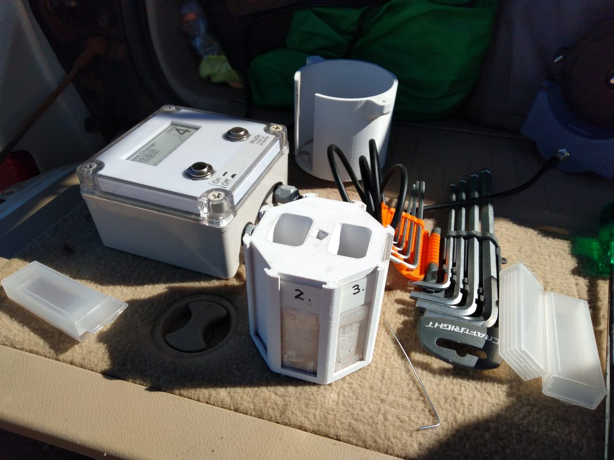 Guts of the auto slide changer <a href="/christiaan3296/">Christiaan Valentine</a>