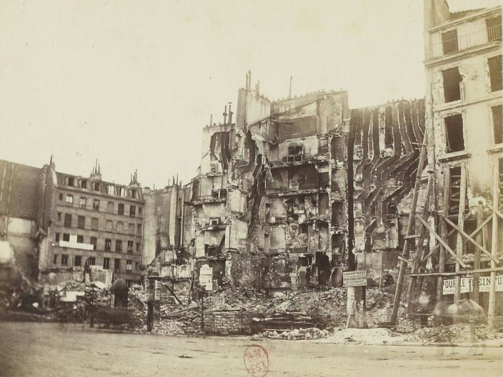 1870Paris's tweet photo. 28 Mai 1871:

"Depuis Midi, le canon a cessé de tonner, ce qui nous fait espérer que l’émeute est bien vaincue…"

https://t.co/aMYZ4TFyXB

#CommunedeParis https://t.co/wZXFHBstqG