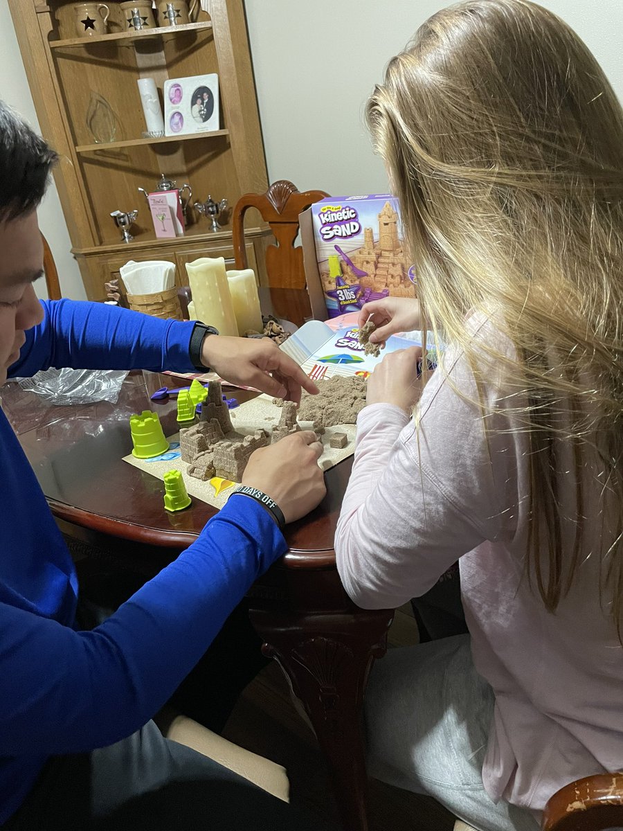 mobile_mamma's tweet photo. ❤️ these 2. Teenagers would rather build a sand castle then play on a device! #disconnected #proudparent #devicefree #screenime #ThursdayThoughts https://t.co/yRWMcUWJaj