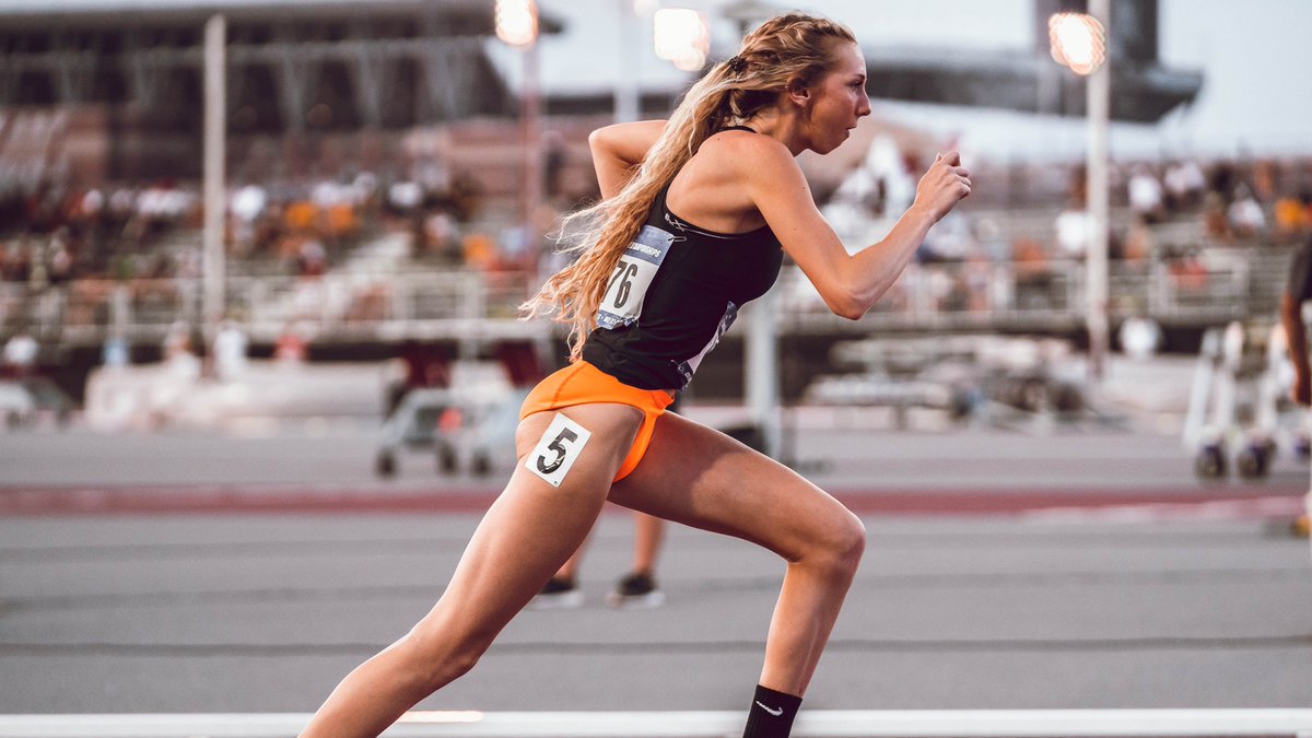 Women's 800 | THE COWGIRLS GO 5⃣-FOR-5⃣

2. Kaytlyn Larson - 2:04.93 (CB)
14. Sivan Auerbach - 2:06.45
21. Stephanie Moss - 2:07.14
27. Rilee Rigdon - 2:07.70
33. Maddie Salek - 2:08.73

EVERYONE is moving on to Saturday's quarterfinal race ‼️

#NCAATF | #run4okstate