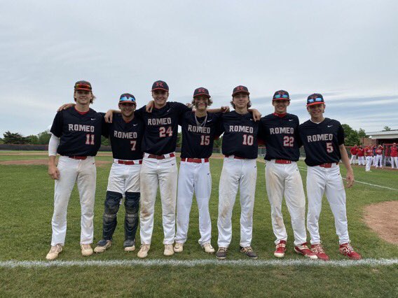 Bulldogs defeat Anchor Bay 7-3 on senior night. A special thanks to our 7 seniors Ty Mychek, David Inwood, Isaac Stively, Linken Hayward, Nick Kucharski, Marco Ventimiglio, and Andrew Miller for all they have given to Romeo Baseball.