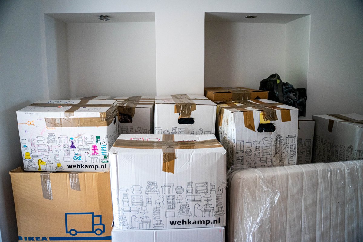 PopResearchCtrs's tweet photo. Eviction is linked to depression and poor self-rated health in young adults.
Surges in U.S. evictions could be devastating for low-income individuals and communities of color.
@PennPSC @CourtneyBoen #NICHDImpact #AddHealthData @Add_health
https://t.co/91AZDOfpJR https://t.co/7f1Cy4wROd