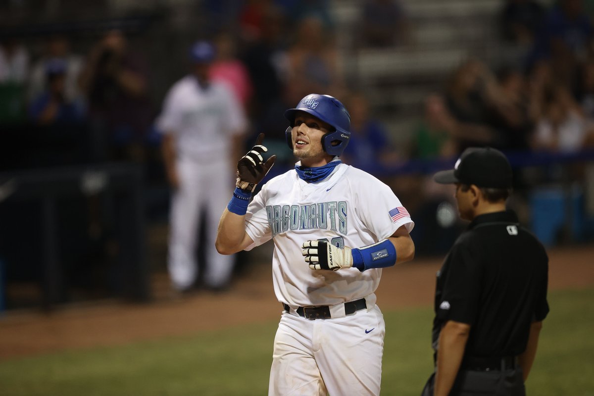 UWF_Baseball's tweet photo. The first home run of the year for OUR catcher

#GoArgos https://t.co/qYAGhPfAvy