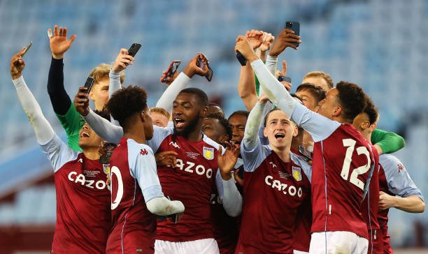 What a brilliant way to end the season, we are FAYC winners 🏆❤️
Thank you to all the fans and staff 👏🏾