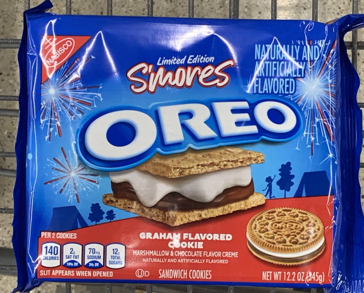 Blaze_BeatDown's tweet photo. @Oreo I feel like you had a missed opportunity to call it “S’moreos” https://t.co/nAoPds2CAb