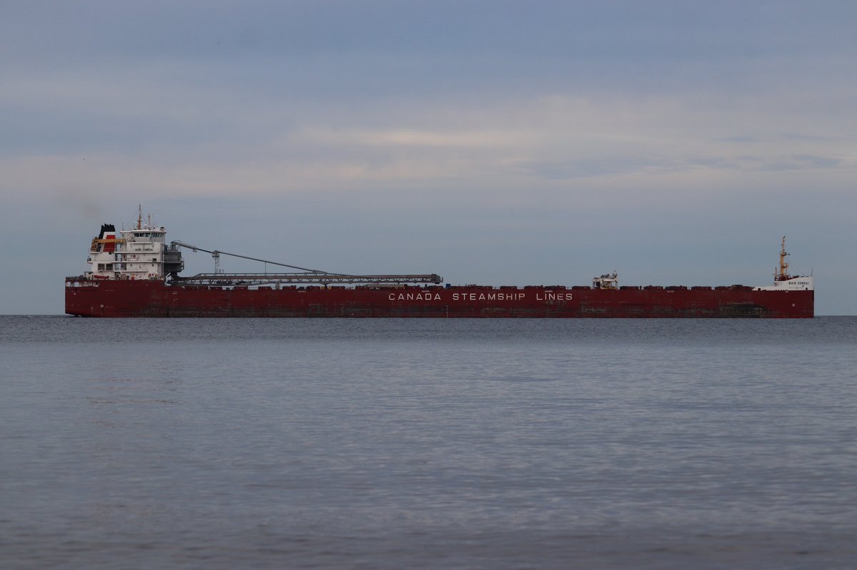 WallwinS's tweet photo. The Baie Comeau departing from Port of Thessalon this evening. #Boatnerd #Boatnerding #FrontYardViews #740ft @CSLships https://t.co/IRpT4INYYE