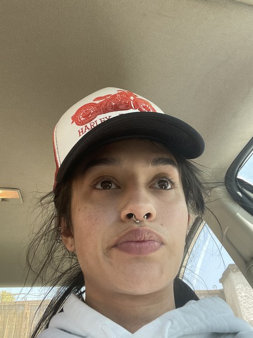 I got 3 moods: stripper, hobo, &amp; baby https://t.co/gbohK7G6AR