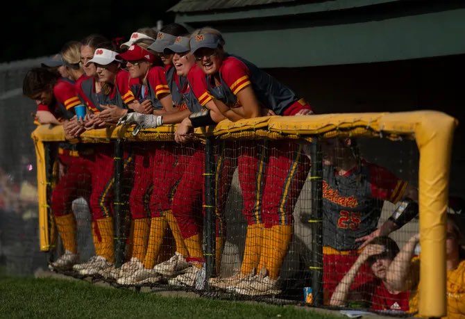 Olivia Stunkel was quite impressive in the circle for Gibson Southern. Meanwhile, Mater Dei is coming home with a new trophy.

Here’s your recap of another eventful day of sectional softball.
courierpress.com/story/sports/h…