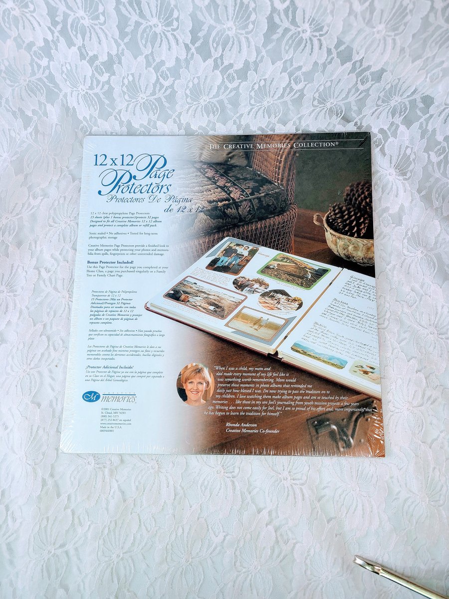 fugitivekat's tweet photo. Excited to share the latest addition to my #etsy shop: Creative Memories Collection 12x12 New In Package ~ #PageProtectors 15 + 1 Bonus - 16 Pages Old Style ~ CM Scrapbooking https://t.co/dNPk6Uuze7 #clear #creativememories #scrapbooking #discontinued https://t.co/JfADZpgygW