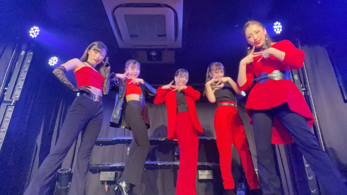 pigmoNonNon's tweet photo. 久しぶりのTwitter投稿！
横浜マリンロケットで
踊ってみた😊

Mafia In the morning / ITZY

とっても楽しかった！
ぜひ見てください！

https://t.co/sLoNZmz9oJ

#ITZY 
 #踊ってみた
 #横浜マリンロケット 
#横浜
#マリンロケット
#ダンス https://t.co/S8hQkUJ0Dn
