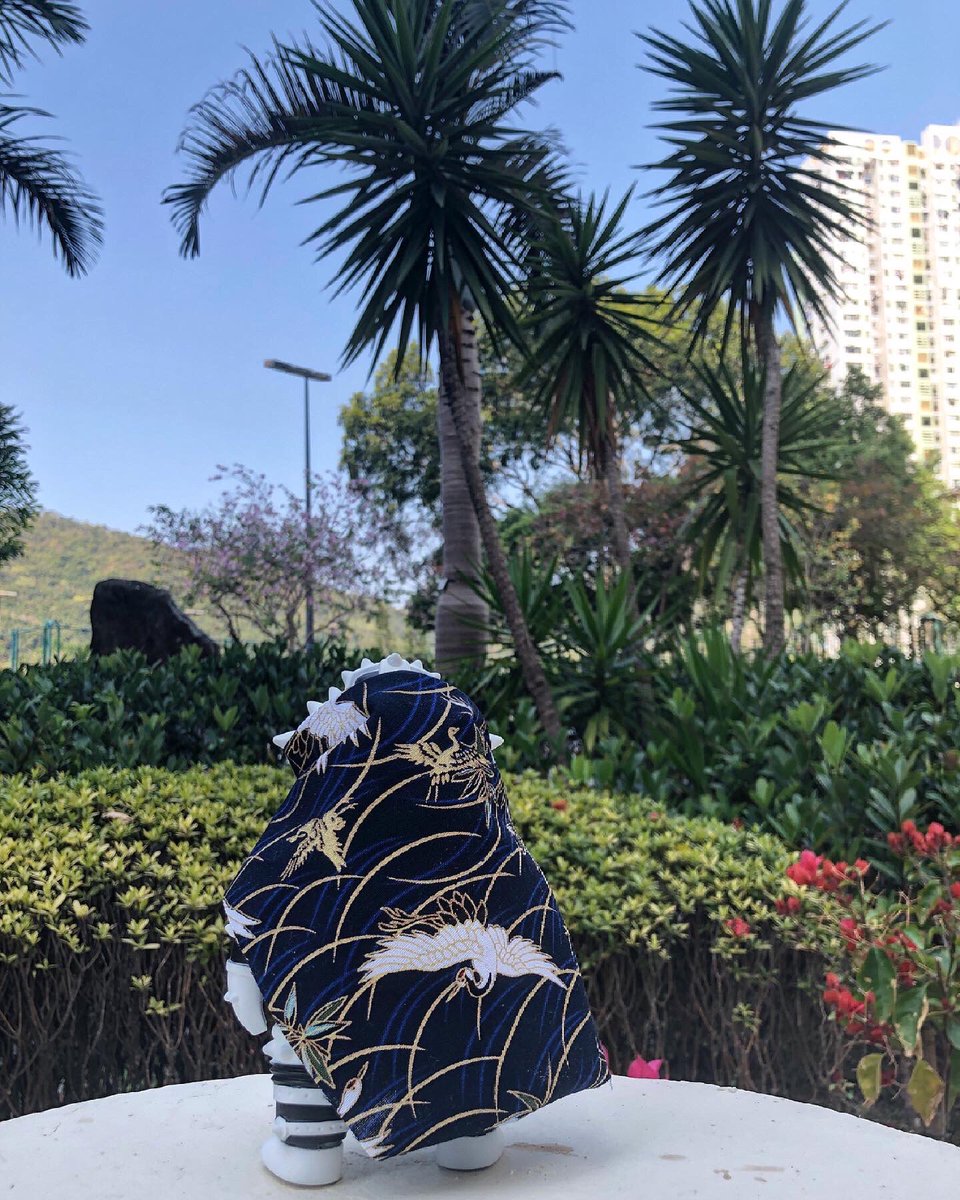 Songorr2's tweet photo. 🌈☀🤖️🔥 親親大自然 🔥🤖☀️🌈
#臣膠遊記 #songorrhiking #神秘的な古代の武器 #ともだち初号機 #遮光器土偶 #土偶 #ソフビ #Sofubi #tomodachifirstmachine #Sofuvi #toky_item #designtoys #sofubitoys #古代兵器 #songorrstyle @toky.jp @reserve_toky @rentarof @lottery_toky https://t.co/mARRYLDsPq