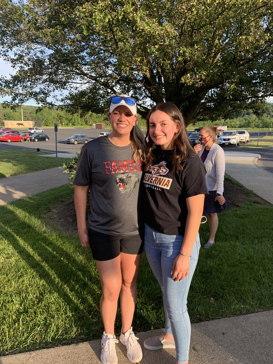 A bunch of colleges are gaining some incredible athletes! I’ll miss these kids, but I’m so happy to cheer them on and keep them healthy along their journeys! #SVPanthers #svfamily <a href="/mariadonahue_/">maria</a> <a href="/colin_zyck/">Colin Zyck</a> <a href="/allyfracee/">ally frace</a> <a href="/SauconAthletics/">SV Athletics & Activities</a>
