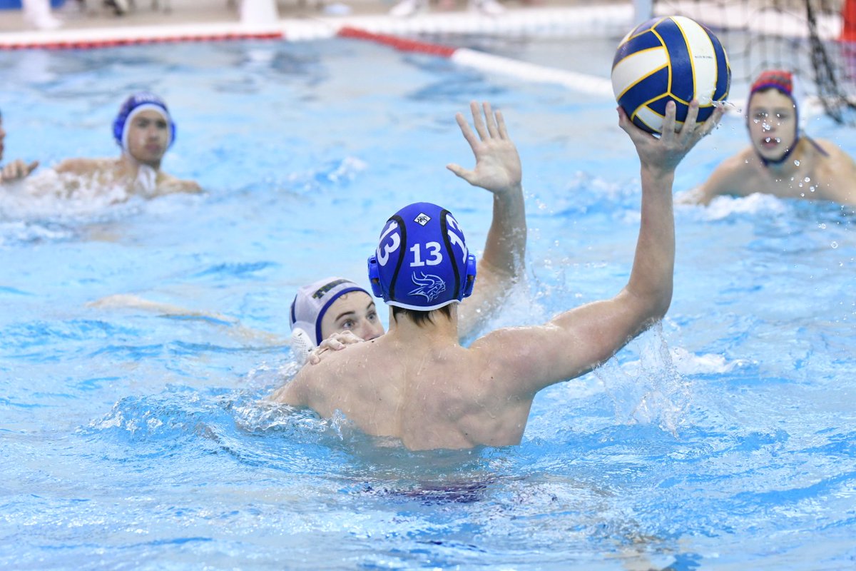 patterson12hawk's tweet photo. @CurtisWaterPolo https://t.co/glpYUWWWBX
