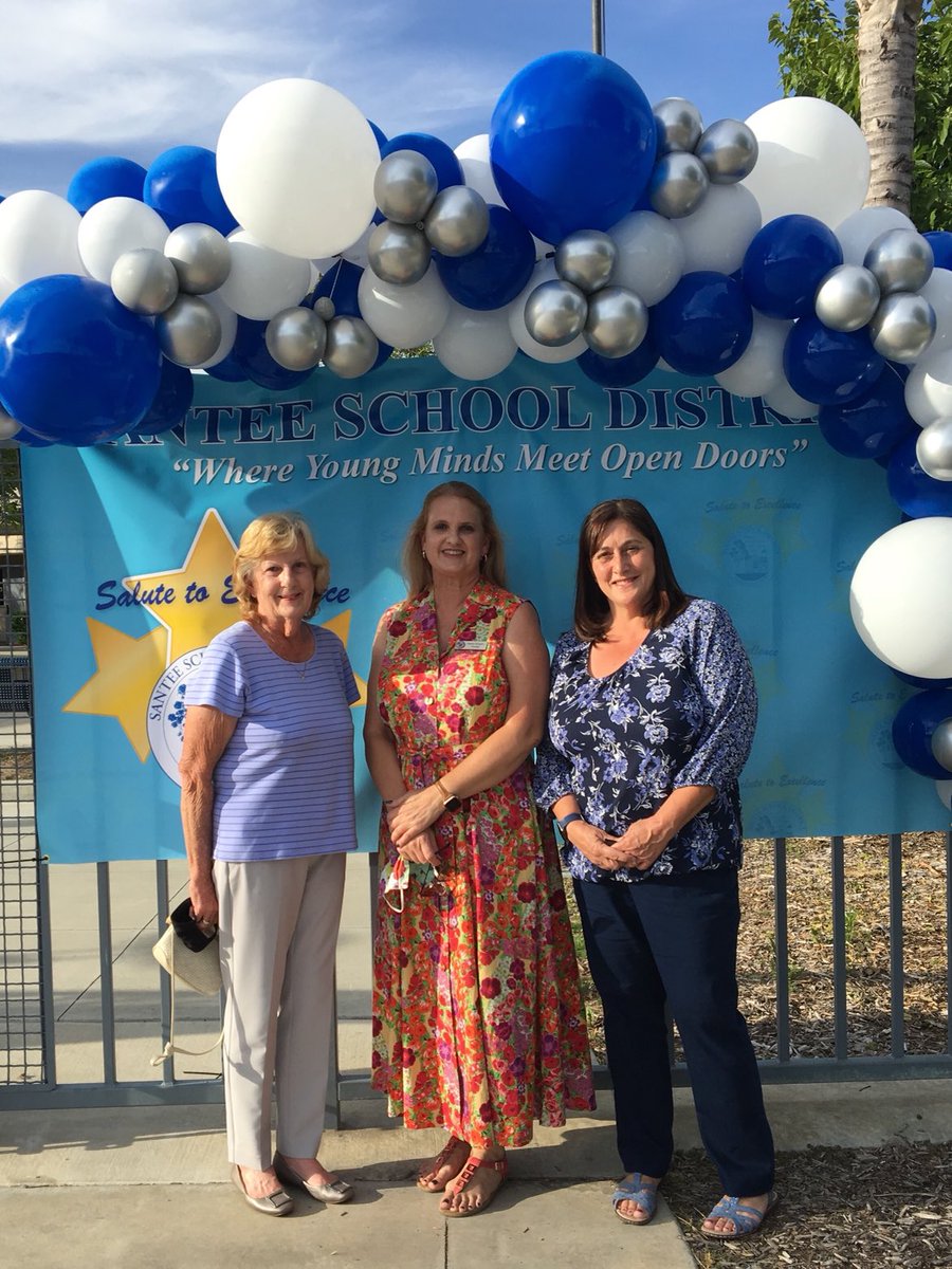 Congratulations to Rio Seco’s teacher of the year Laurie Galarneau and Classified of the year Joanne Kaufman! We are so proud! #SanteeSchoolDistrict