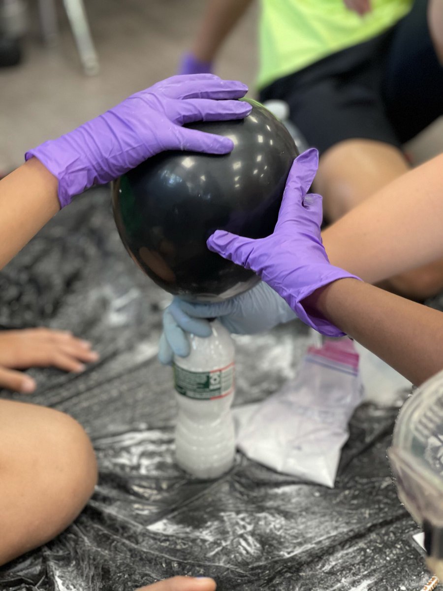 Today our amazing 6th graders hypothesized, followed detailed procedures, and analyzed chemical reactions to experience the irreversible change and production of exothermic and endothermic reactions #ourclassisawesome #handsonchemistry <a href="/MsWalters6th/">Ms. Walters</a> <a href="/WillowRoadVS13/">Willow Road School</a> <a href="/VS13UFSD/">ValleyStream13UFSD</a>