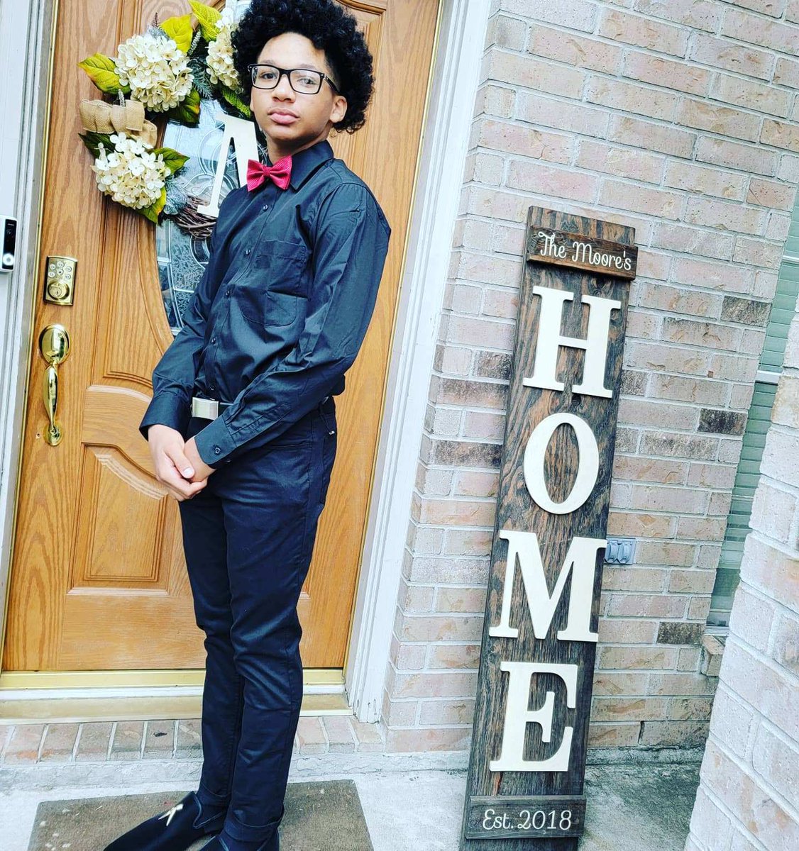 _elijahj tweet picture