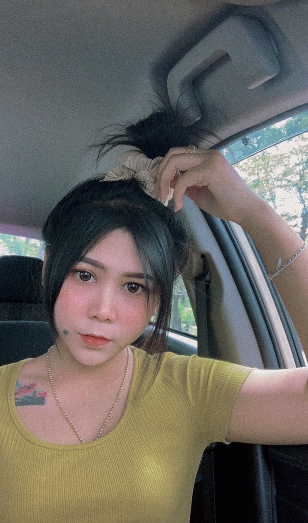 IinnFerin's tweet photo. ว่ า ง อยู่นะคะ ... ไม่ได้เข้าเกียร์ไว้ แฮร่ 😌😜 

#หน้านิ่งแต่ตัวจริงโยกได้นะค�� ⚠️ https://t.co/vH6zrHLQH3