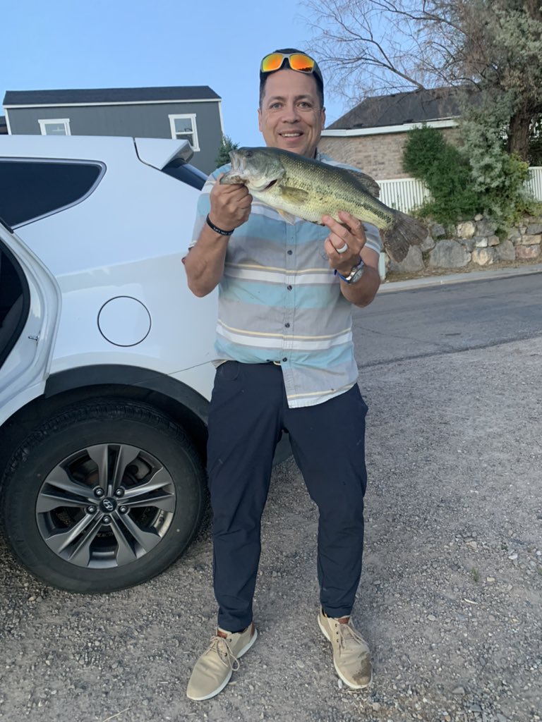fear_nobass's tweet photo. 3.20 🛌 for largemouth is so much fun. This one finally bit my jig after 30 minutes.

#fnb #fearnobass #largemouthbass #curado #gloomisgl2 #strikekingfinesejig #chiggercraws  #pline https://t.co/ryRAiQwMpf