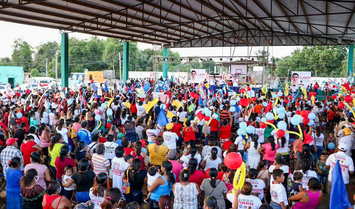 emiliolcal's tweet photo. Se acerca el momento de elegir un mejor rumbo para las familias cheneras, para los jóvenes, los trabajadores, los adultos mayores y todos los que amamos esta tierra. 

Este 6 de junio va a comenzar la mejor era chenera. ¡En #Iturbide ya lo saben y vamos con todo!🔵🔴🟡 https://t.co/Ka6fdDfCkI
