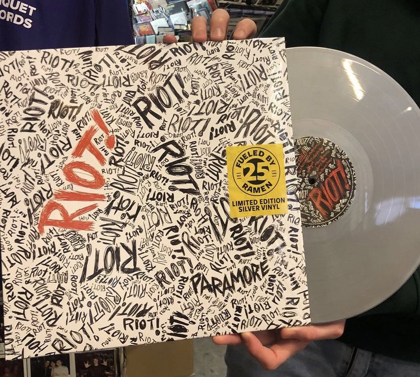 HERE'S THE ACTUAL LOOK OF THE LIMITED EDITION RIOT SILVER VINYL! 😍 GET YOURS NOW HERE AND RECEIVED IT MID NEXT MONTH. 

Price: 2,500
DOO: May 30th. 😉
Instagram: <a href="/paramorephstore/">Paramorephstore</a>
FB Page: Paramore Store MNL