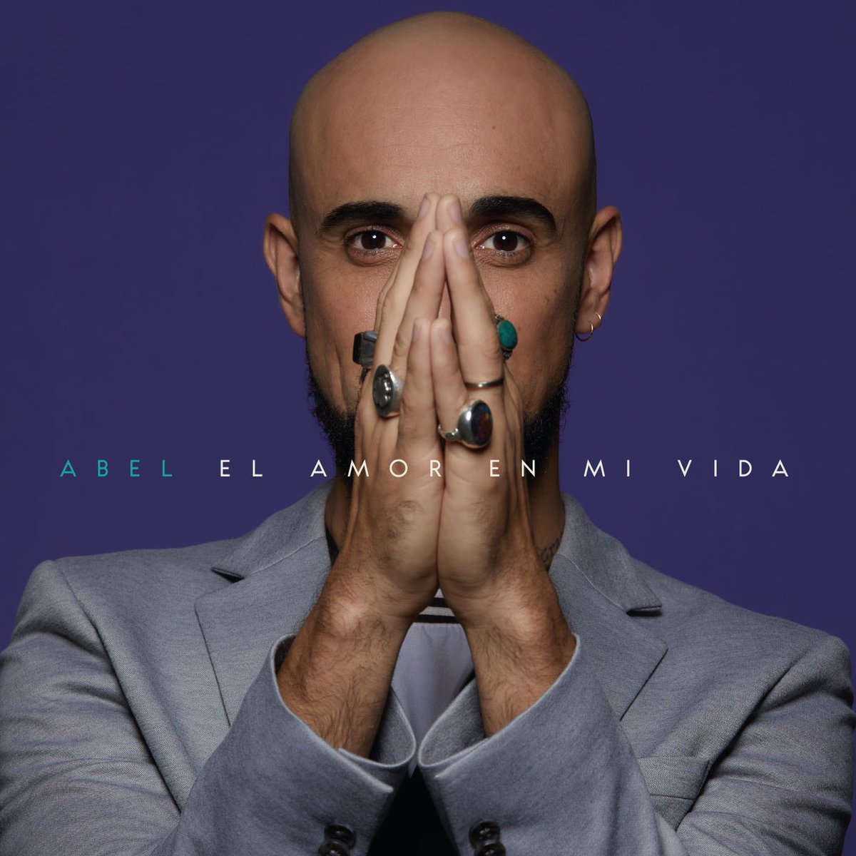 Gonzalez04Rebe's tweet photo. @AbelPintos y el señor lo volvió a hacer!! Nos voló la cabeza una vez más con su nuevo álbum #ElAmorEnMiVida!! Un paseo x todos los sentimientos y las emociones con cada canción! Gracias infinitas @AbelPintos ....MANEJAME LA MANIJA!!!!! 😃😃😃😃🎶💜 https://t.co/LsH5MlO5cI