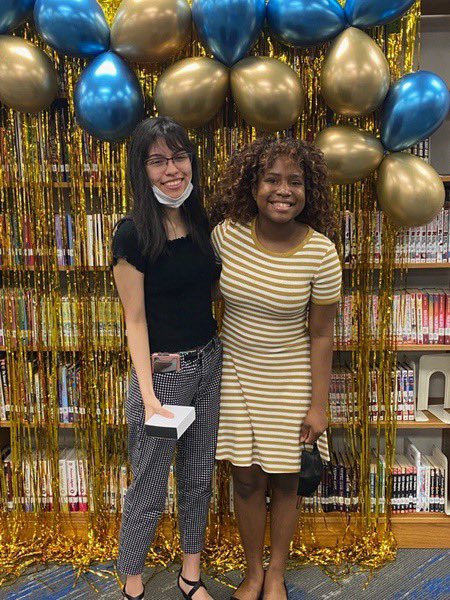 Thank you to everyone who attended banquet tonight, we loved seeing and celebrating you all! More pics soon 💙💛 #WeAreLC