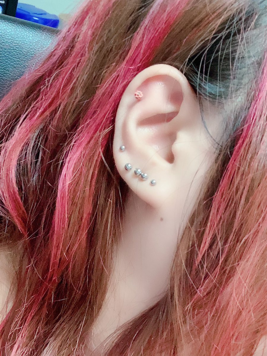 AVA_XianLy's tweet photo. もう1ヶ月経つけどかなり色もってる気がする!!! ピンクシャンプーのおかげかなぁ😍 https://t.co/K2L537ff8p