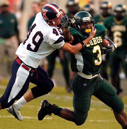 Lobo_Football's tweet photo. #CountdownToKickoff - 3 days until the Lobos and Raiders meet at the Star in Frisco to open the 2021 season. #beatryan #txhsfb https://t.co/ON5w53uxPP