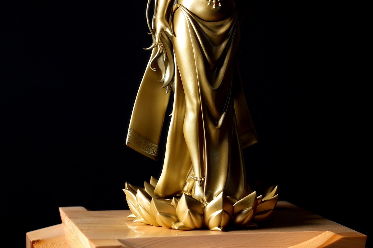 浄泉寺 聖観音像 グリズリーパンダ