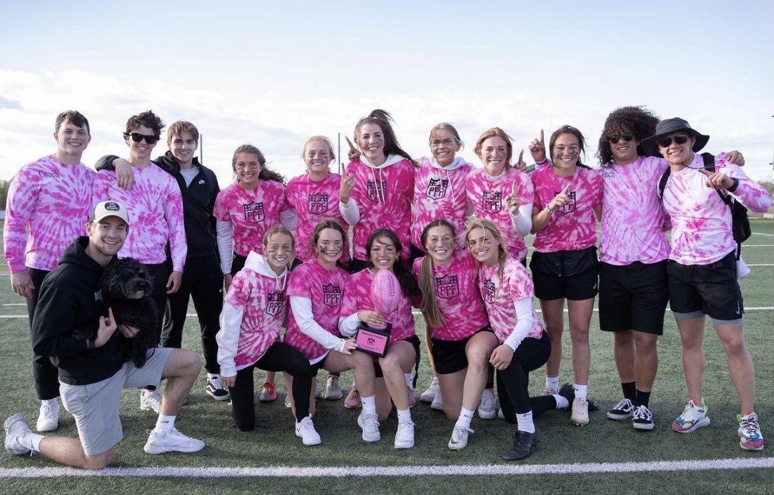 KWClassOf2021's tweet photo. Congratulations to our Powder Puff and Buff Puff champs! Both teams represented class of 2021 in the best possible way! #WEareKellyWalsh https://t.co/R3BKr1yeW1