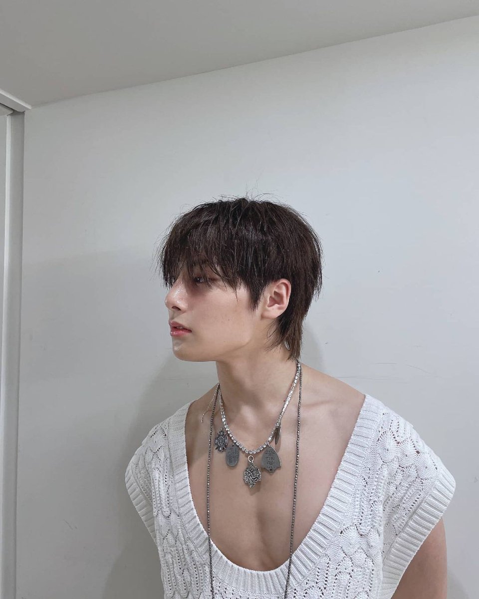 skzempireturkey's tweet photo. 210528 |📸 @/realstraykids #IN Instagram Güncellemesi

"Lütfen WOLFGANG'i çokça dinleyin~~💕💕

#StrayKids #STAY #Wolfgang #KINGDOM #PostLook #INstagram #🦊" https://t.co/keqi0O60ga
