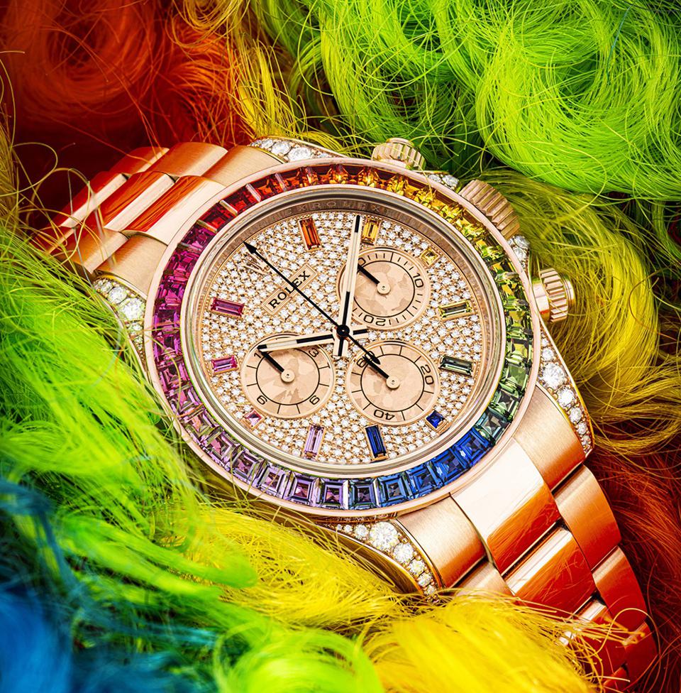 ForbesLife's tweet photo. .@ChristiesInc sets 10 world records in a $35 million watch auction: https://t.co/E2Ly96SBID https://t.co/TSuniCayHZ