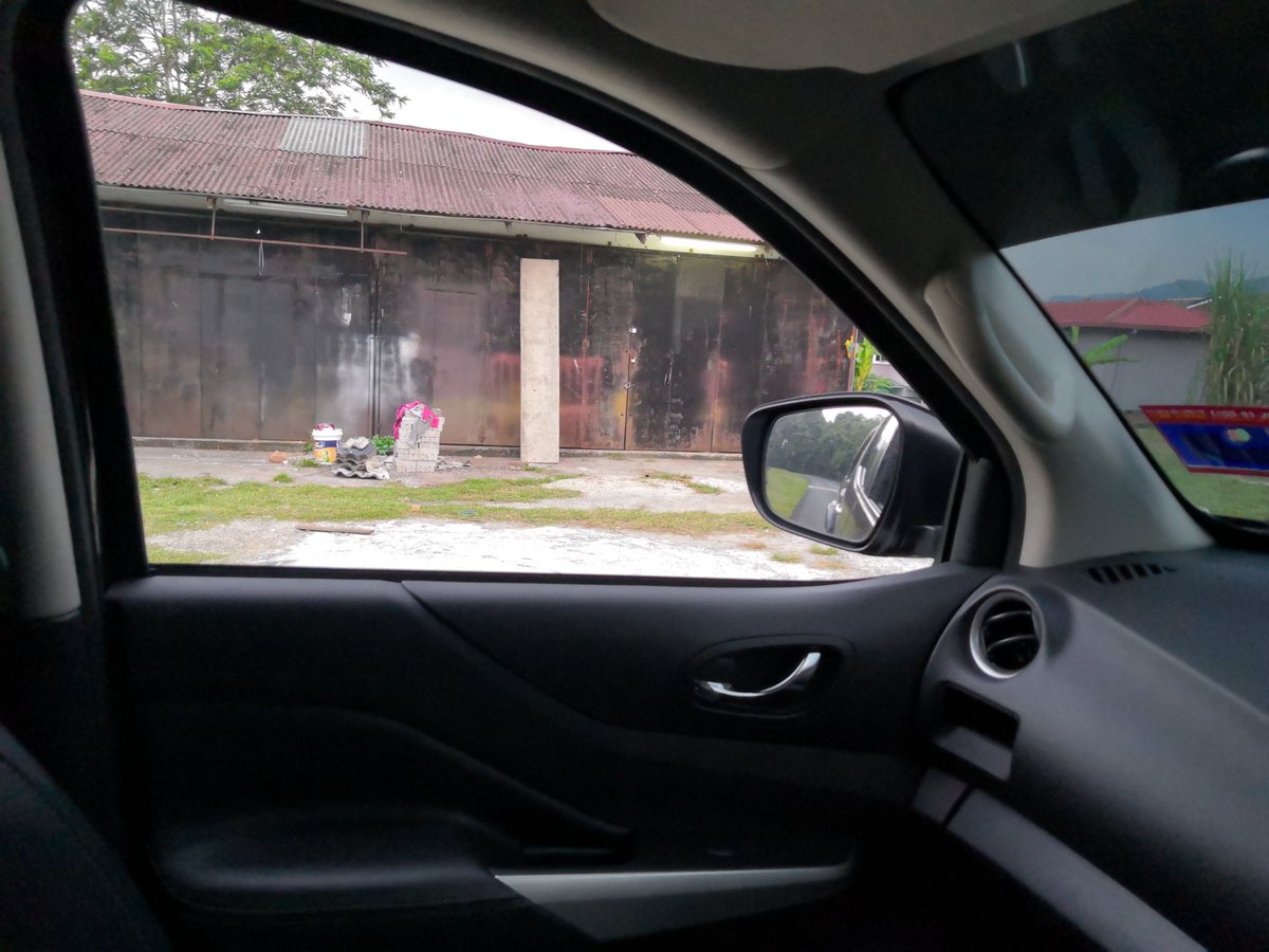 mjarsenal's tweet photo. @AmirudinShari ini lagi satu projek dia... tak ada undang undang ke.... is this for the common good of people or good cable in MPKJ and enjoy the benefits? https://t.co/Edu5QGgfUQ