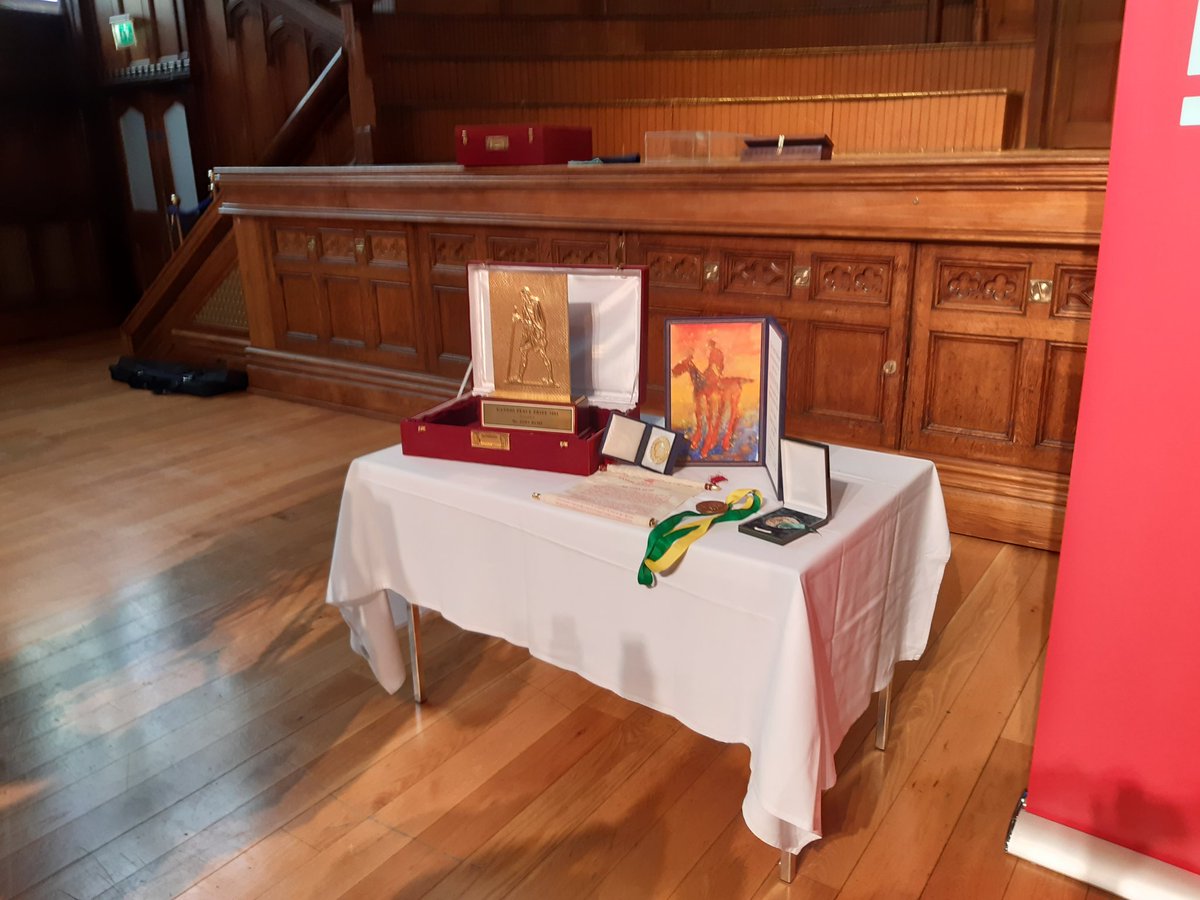 derryjournal's tweet photo. Lovely gesture. John Hume's prestigious peace prizes being presented to the people of Derry by his family. https://t.co/DT7lJUspUX
