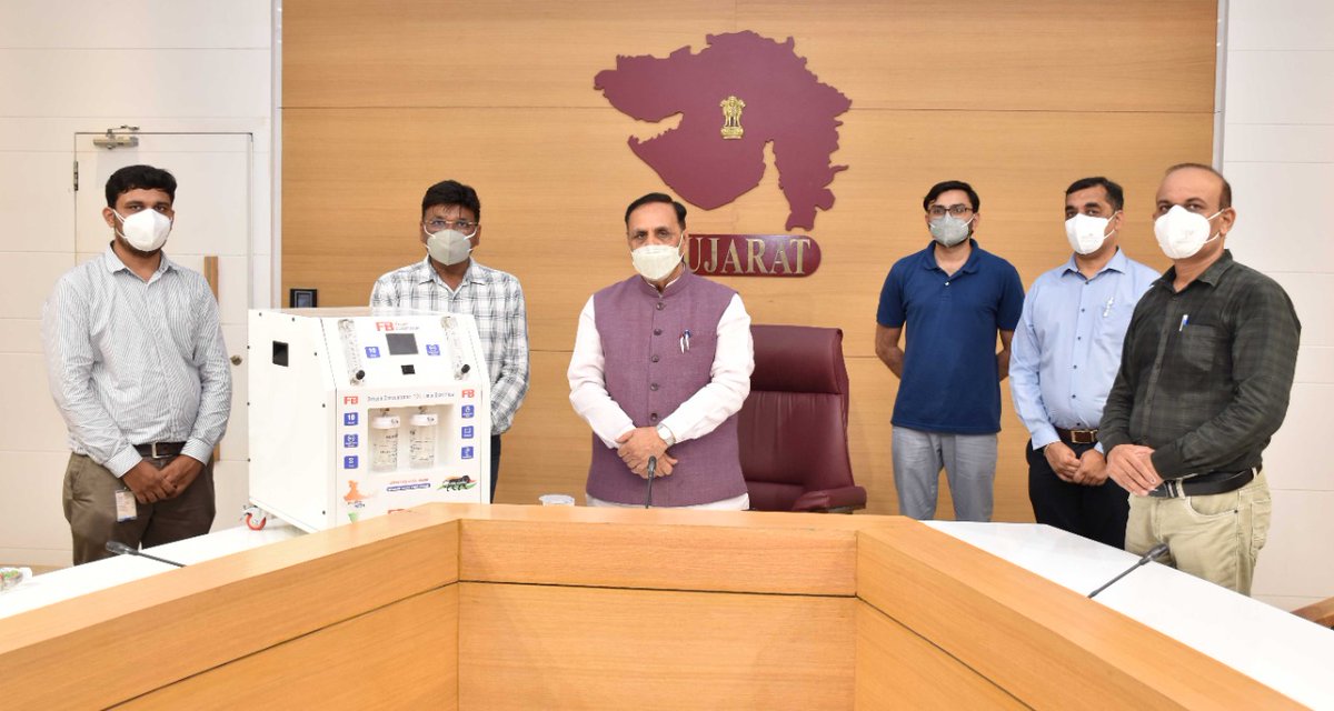 Cmo Gujarat A Plug And Play Type Portable Oxygen Concentrator With 10 Liters Per Minute Capacity Developed By A Group Of Youth At Frebi Technology Of Rajkot Realizing The Vision Of Makeingujarat Under
