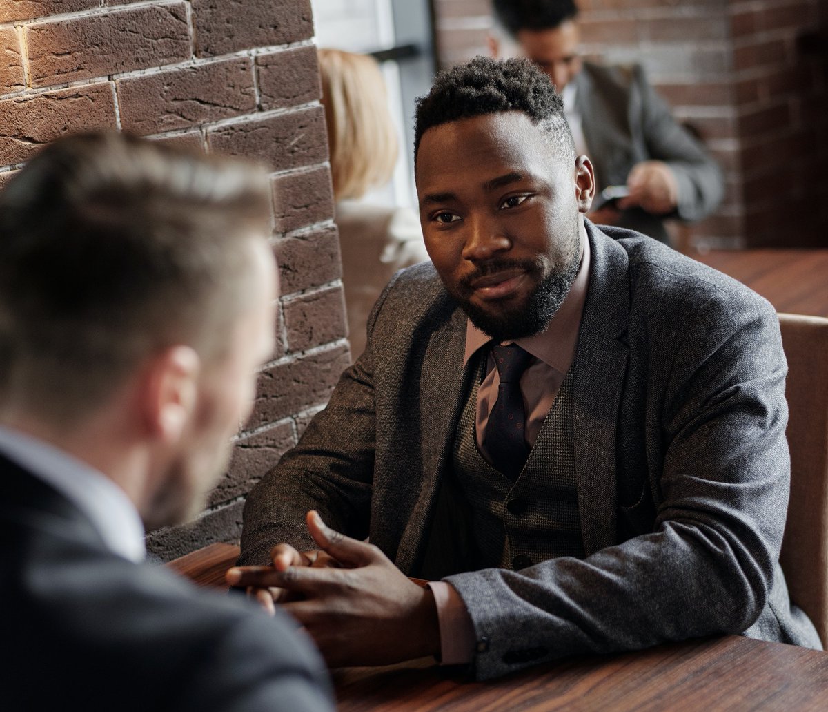 Do you know a business owner that's looking for a professional accountant? 👩‍💻 Point them in our direction and we'll send you a ‘thank you’ gift of up to £100 in vouchers. Find out more: uwm.co.uk/referrals/ #WeAreUWM 🔵