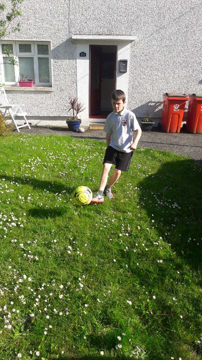 MarkCorco6's tweet photo. @shbnsd11 Charlie from Ms Galvin's 3rd class practising his shooting! https://t.co/wQXxGa2gt5