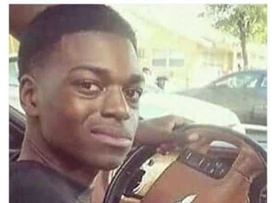 younguncle6's tweet photo. When you tell the taxi driver "ondina ne ethele lili mumwe "after you pass the service 😂💀 https://t.co/l7scxeqyYD