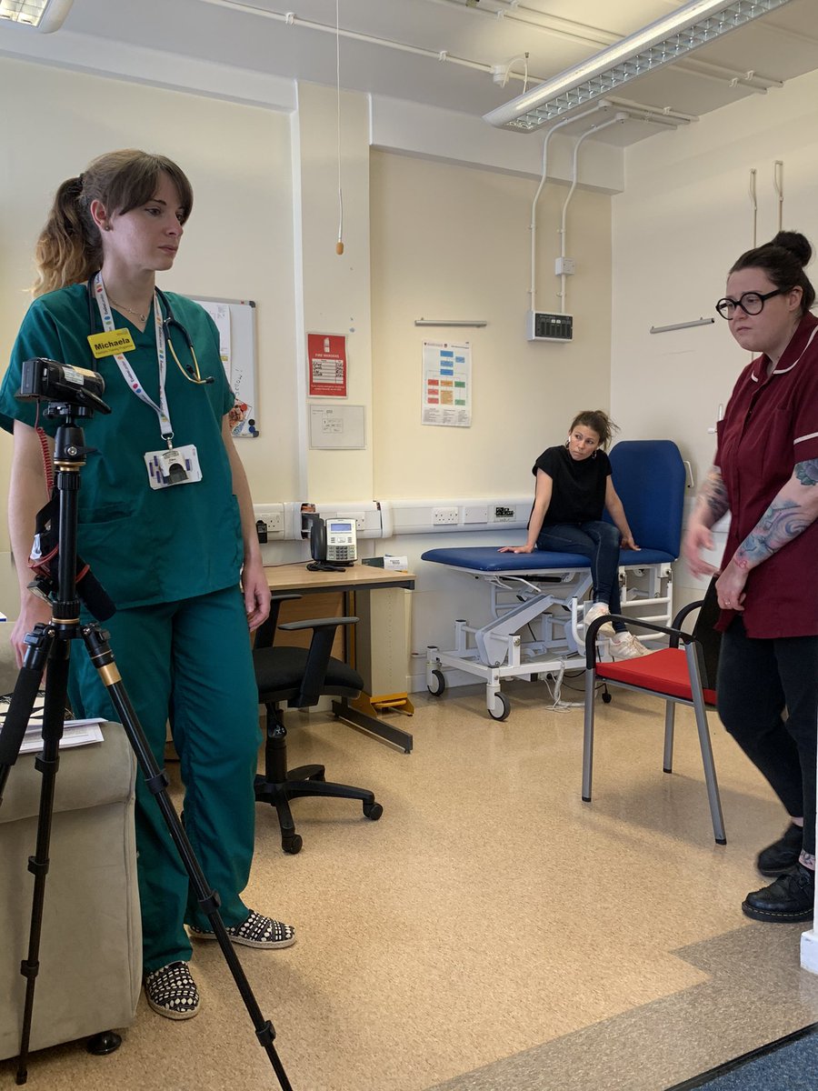 Getting ready for <a href="/thames_south/">South Thames Paediatric Network</a> #CAMHSmeetsGENPAEDS roadshows with some phenomenal actors #STPN #MENTALHEALTHeducation <a href="/SarahDocDavies/">SarahDoc</a>