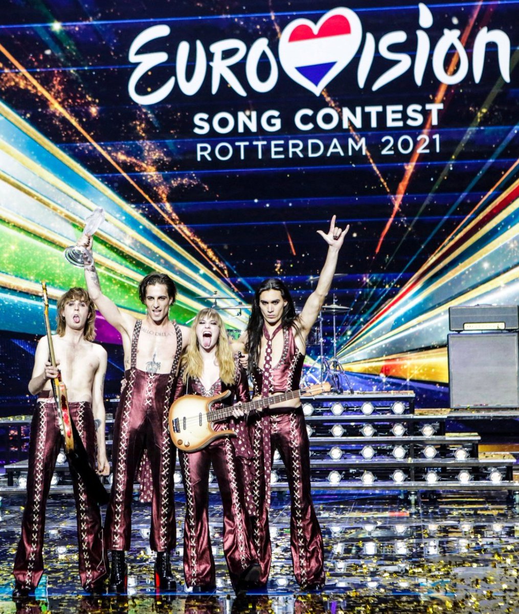 lusagon_'s tweet photo. 🎙️¿Triste porque Eurovision ya haya pasado?

Escucha una conversación muy interesante sobre todo lo que engloba #Eurovision. Realizado por @Nerea_alk y una servidora. Con las opiniones de @lauramata_f @clauuks @guideguille. 👇
https://t.co/xL1bP7QWBF https://t.co/XWb5miFxpq