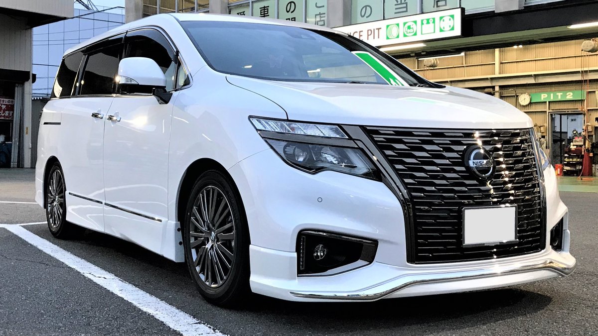 テイン サスペンションのtein 公式 Nissan エルグランド Te52 10 用 全長調整式 車高調 Flex A と Flex Z の適合が追加になりました 画像の車高はフロント 45mmリア 40mm 詳細はこちら T Co Yhjefxqidy 車高調 日産