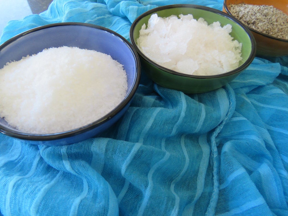 BrittGeach's tweet photo. Sprinkle the magic of Khoisan fine and flake sea salt crystals this weekend when cooking. #khoisansalt #cooking #velddrif #dwarskersbos https://t.co/yhFxYSzpD7