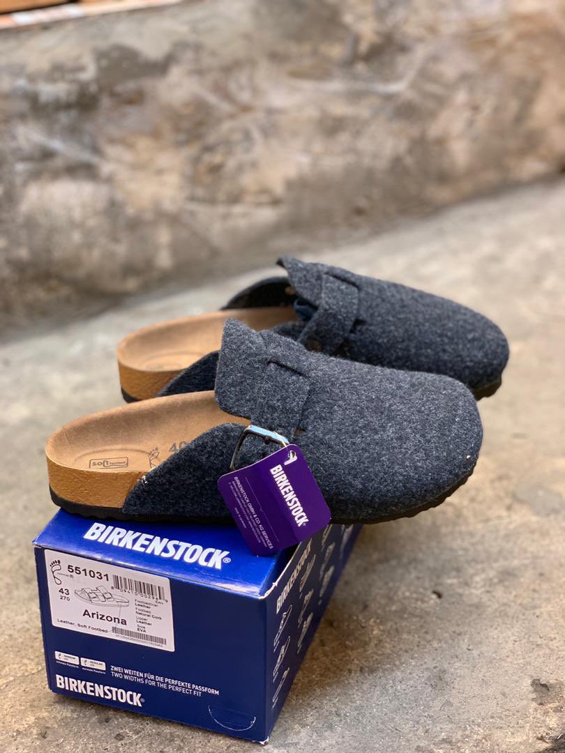 JuskingzC's tweet photo. Authentic Birkenstock 💯
#300ghc delivery at a charge 
Dm or call 0545702405 to get yours 💯💯 #juskingzC  #Birkenstock 
#authentic https://t.co/r57BkXvQt3