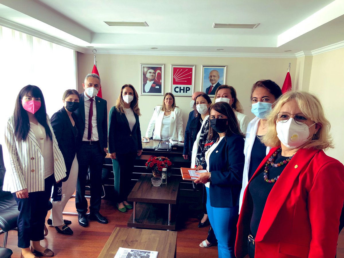 Ordu’dayız. KK MYK üyelerimiz,il ilçe KK Bşk ile Ordu Milletvekilimiz <a href="/drmadiguzel/">Mustafa ADIGÜZEL</a> ,İl Bşk <a href="/avatilasahin/">Av. Atila Şahin</a>, İl KK Bşk Nilgün Yılmaz, ilçe Bşk ve örgütümüzle buluştuk.Ardından Altınordu ilçe binamızda İlçe Bşk Yelda Dalak, İlçe KK Bşk Emriye İpek Şebcioğlu ve örgütümüzle buluştuk.