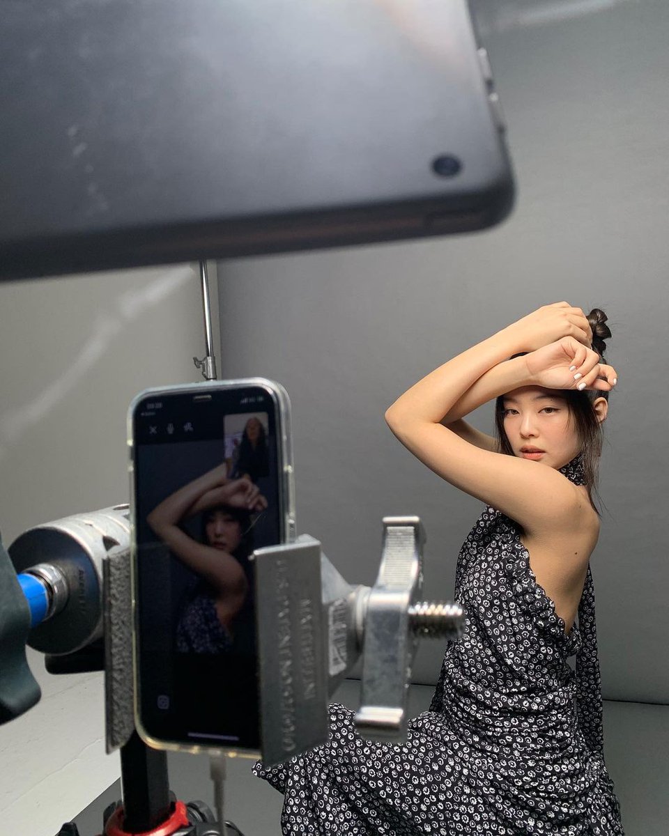 jennie pics tweet media
