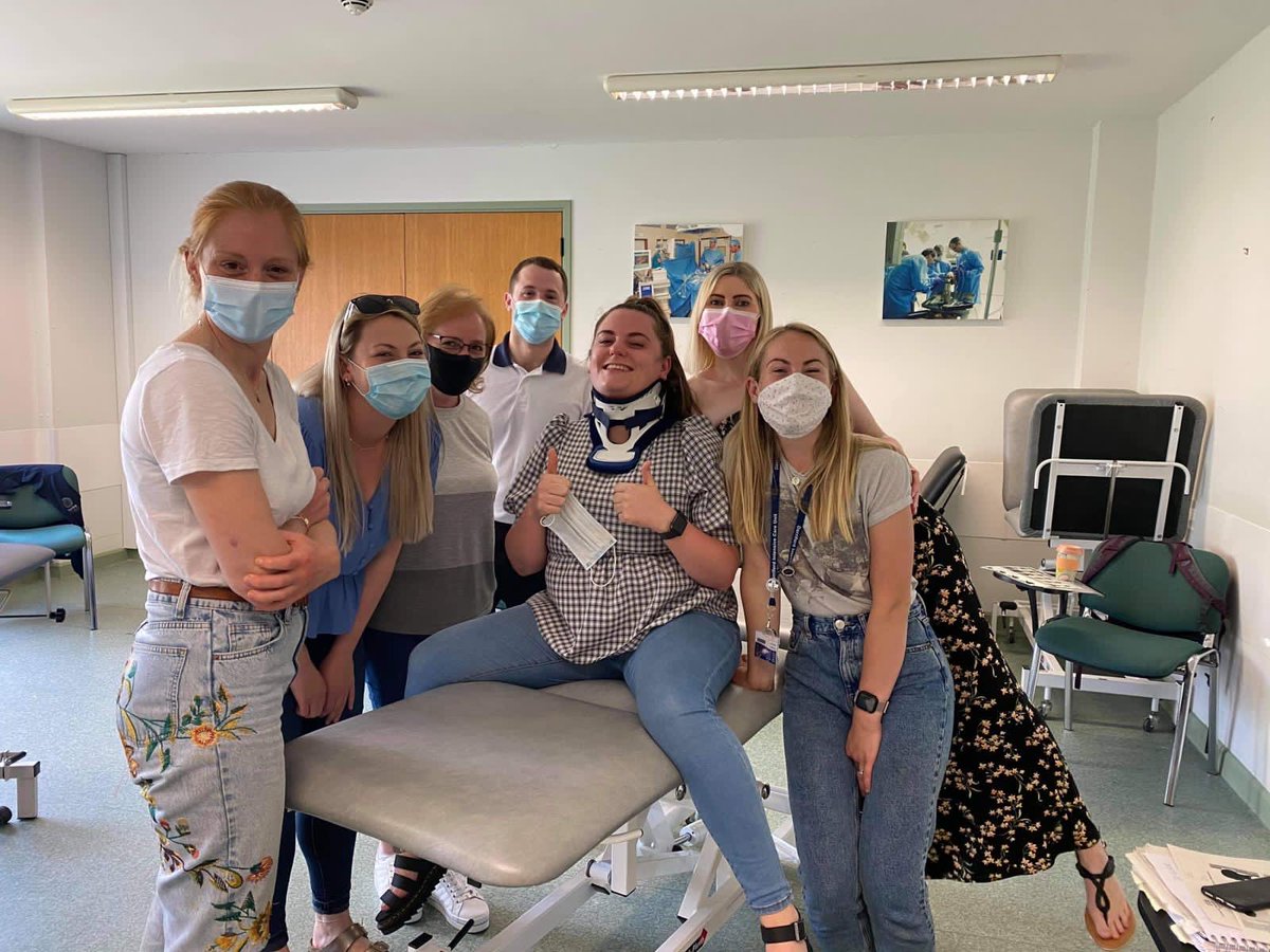UHP_CCE's tweet photo. It was the B6 update for our neuro trauma nurses yesterday. They refreshed on collars, EVDs, caught up with the neurosurgeons and spent some time in the sun bonding over a Thai picnic. Great work from ⁦@SlomanDan⁩ and the epic crew on Pencarrow. ⁦@DerrifordNurses⁩ ☺️ https://t.co/07UizEWN09