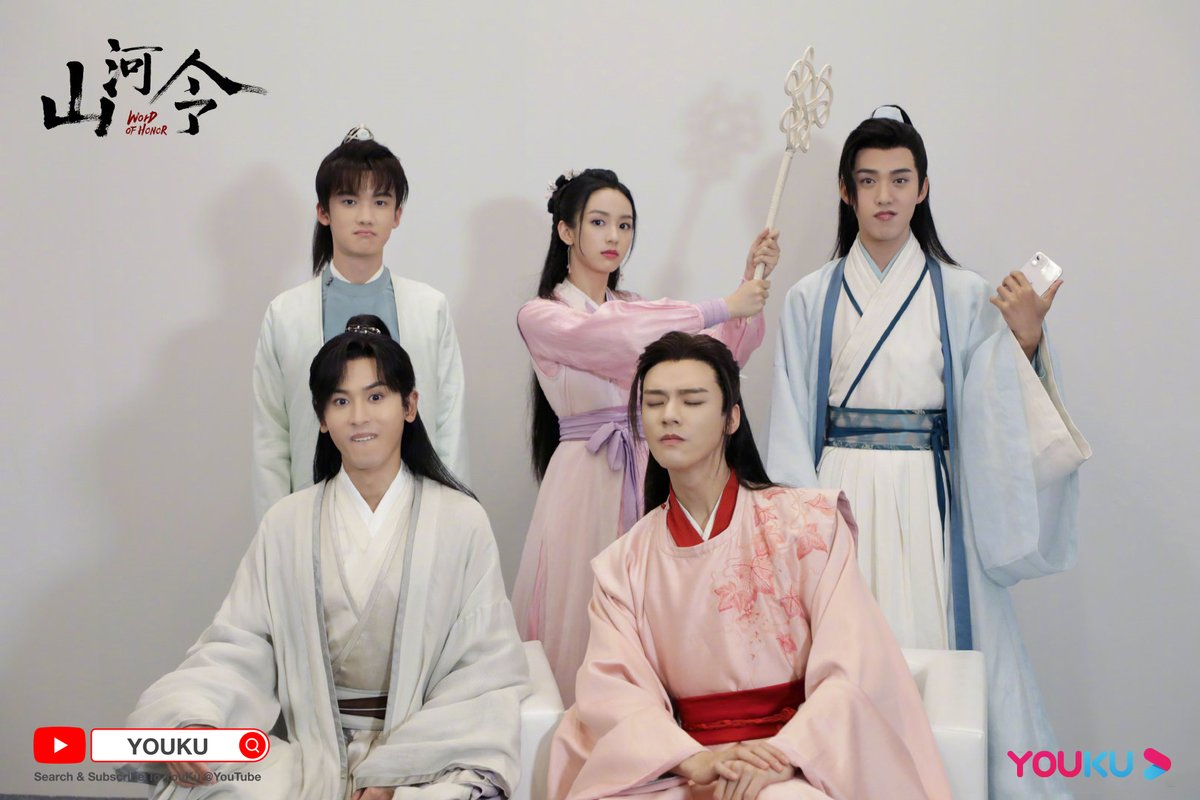 YoukuOfficial's tweet photo. The final family portrait💙#WordOfHonor https://t.co/gt56CojSs9