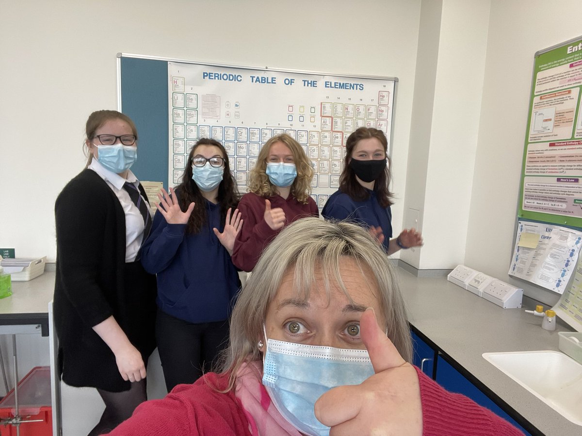 Last day of S6 and AH chemistry class! What an amazing class of students I have had the privilege of teaching, so proud of what you have achieved and all going on to pursue your dream careers! Good luck to you all 😊 Cu soon!