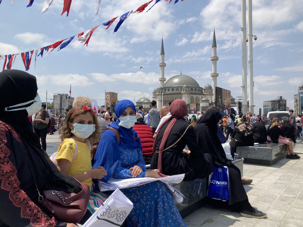 @LuciaGoracci tweet media