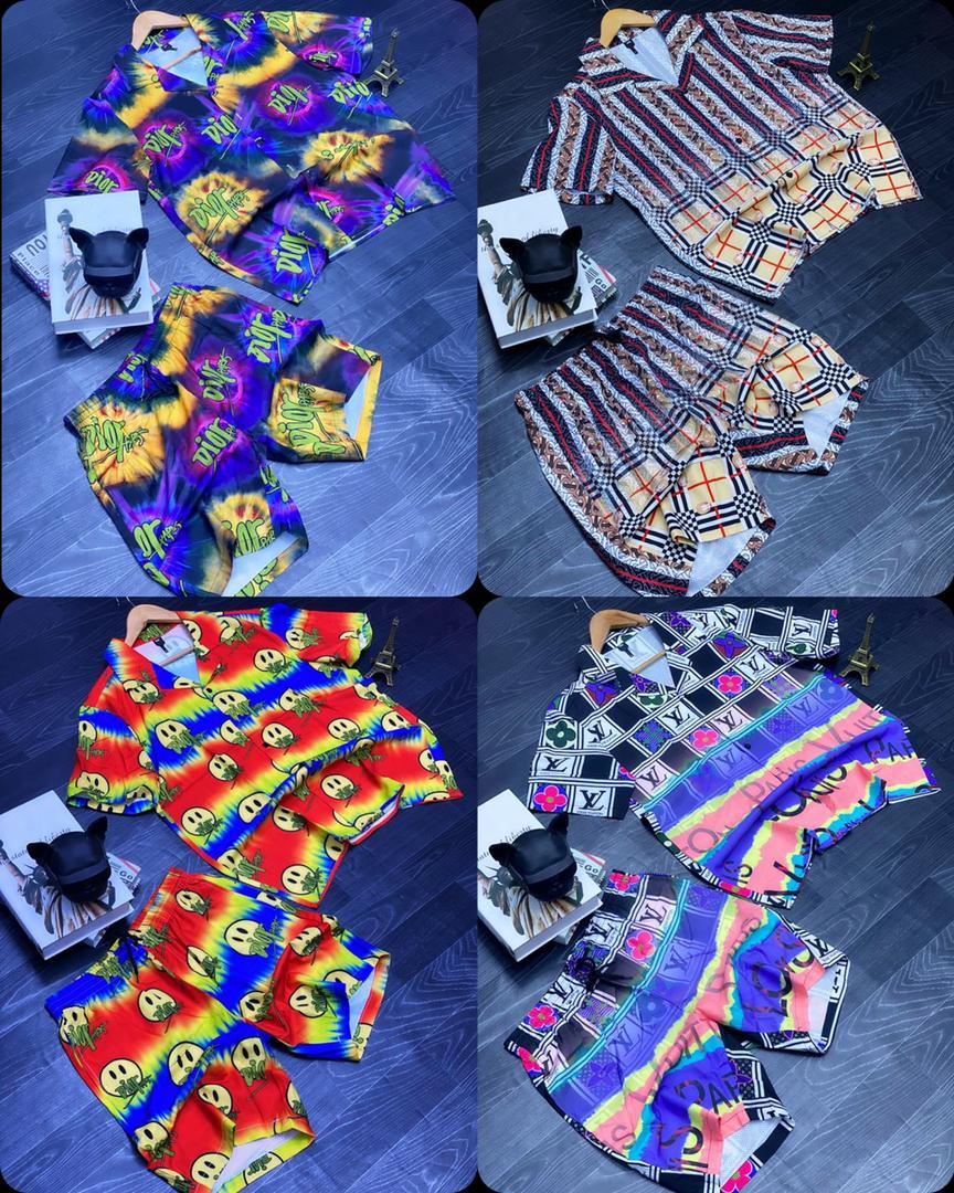 Iam_Horlasmart's tweet photo. LUXURY UP&amp;DOWN COMBO NOW AVAIL IN SIZE M-XXL 

PRICE: 18k 🤑💰 •• 

Call 09081559694 or click on the short link on our  bio to place your order
.
.
Quality guaranteed
Delivery🚚 service is available. https://t.co/c6pHiD4MmJ